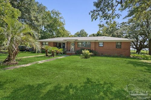 8806 Hwy 89, Milton, FL, 32570 | Card Image