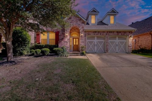 6830 Prairie Flower Trl, Dallas, TX, 75227-2806 | Card Image