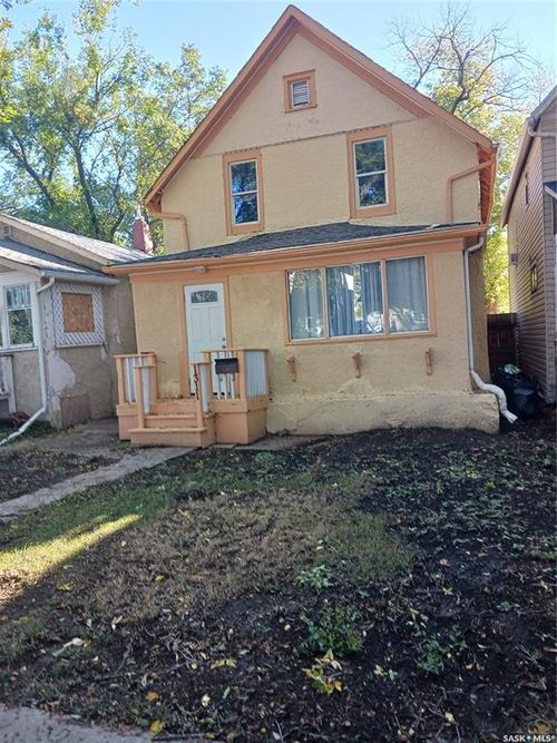 1311 Retallack St, Regina, SK, S4T2J1 | Card Image