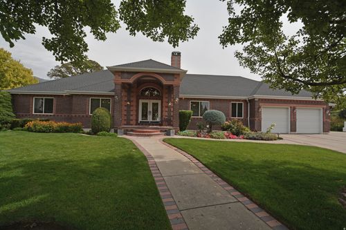 960 E Par Three Cir, Fruit Heights, UT, 84037-3316 | Card Image
