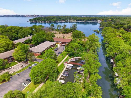 202-6403 Bridge Road, Madison, WI, 53713 | Card Image
