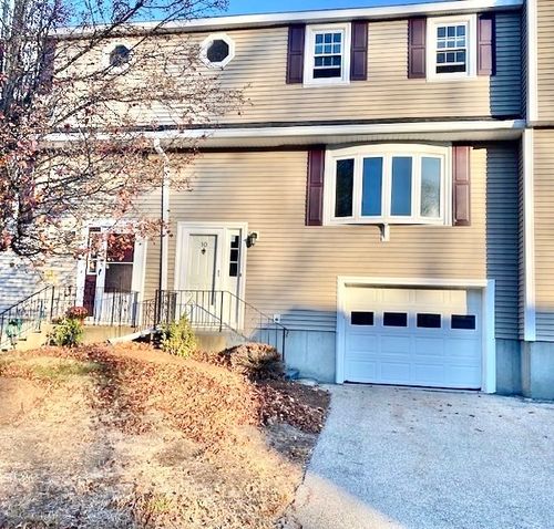 10-10 Meeting House Ln, Millbury, MA, 01527 | Card Image