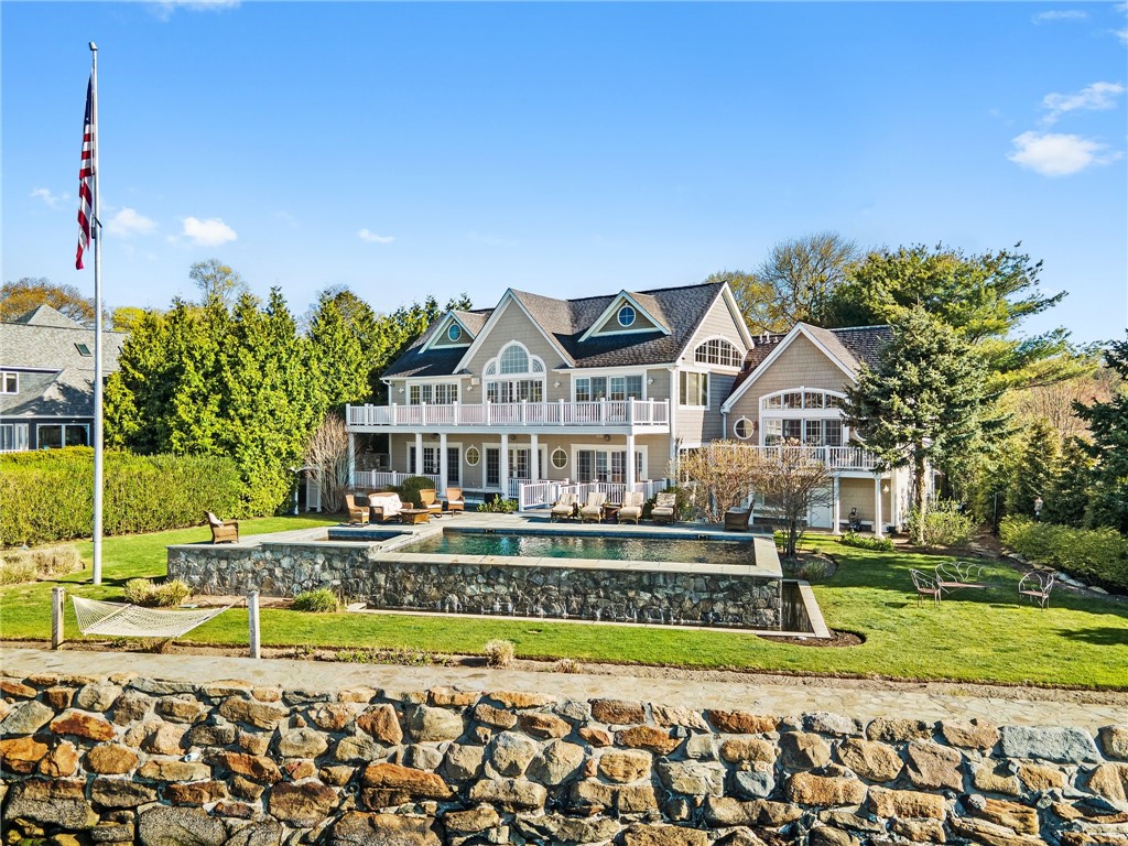 Melbourn Rd, Warwick, RI 02886