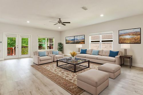 7822 Burnside Loop, Pensacola, FL, 32526-9195 | Card Image