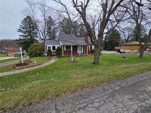 471 Kimlyn Ave, North Huntingdon, PA, 15642-1920 | Card Image