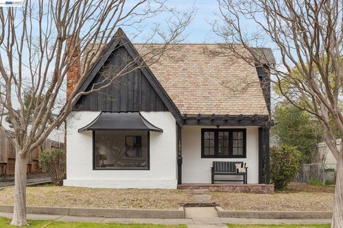 1856 1856 Almond Ave, Walnut Creek, CA, 94596 | Card Image