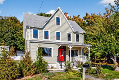 15 Paye Ave, Beacon, NY, 12508-3607 | Card Image