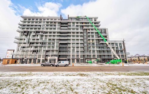 303-461 Green Rd, Hamilton, ON, L8E5B4 | Card Image