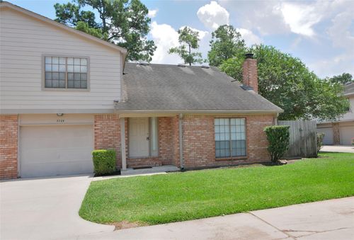 31-7725 Champion Pines Dr, Spring, TX, 77379-6243 | Card Image