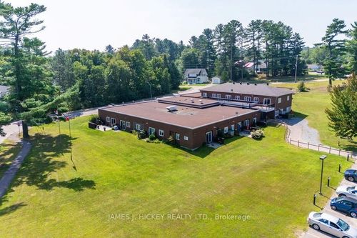 201-1 Brockhouse Way, Deep River, ON, K0J1P0 | Card Image