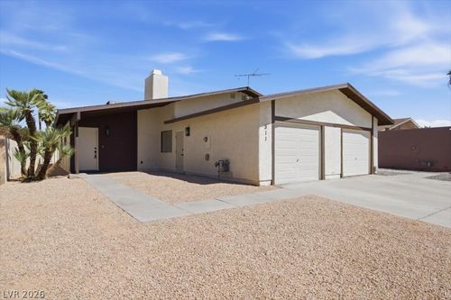511 Chelsea Dr, Henderson, NV, 89014-3901 | Card Image