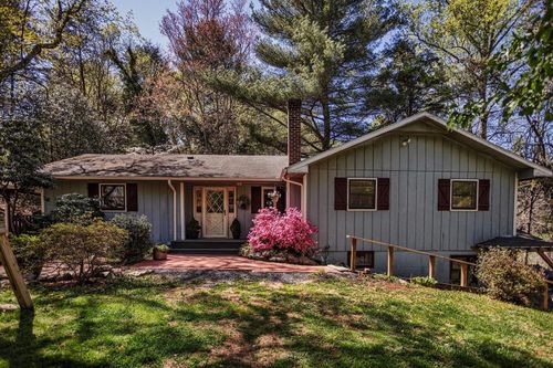 61 Emerald Ln, Lexington, VA, 24450-5811 | Card Image