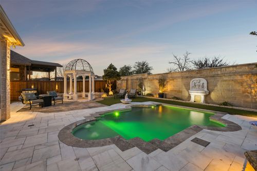 405 Green Valley Dr, McKinney, TX, 75071-5734 | Card Image