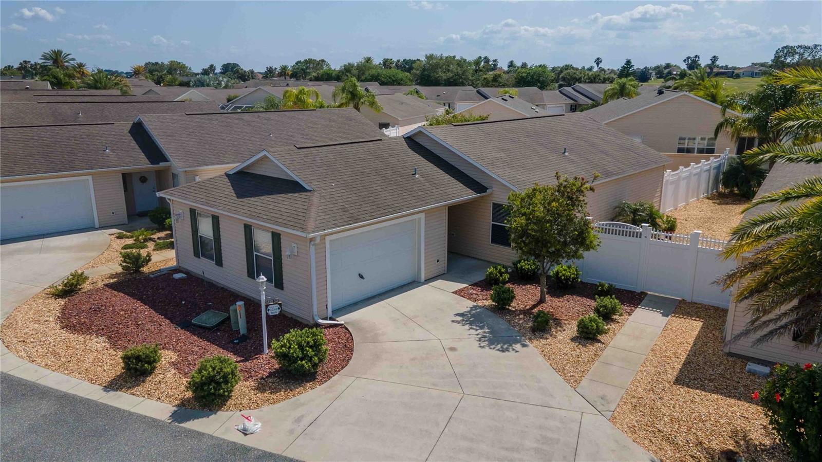 Nehaul Ter, The Villages, FL 32162