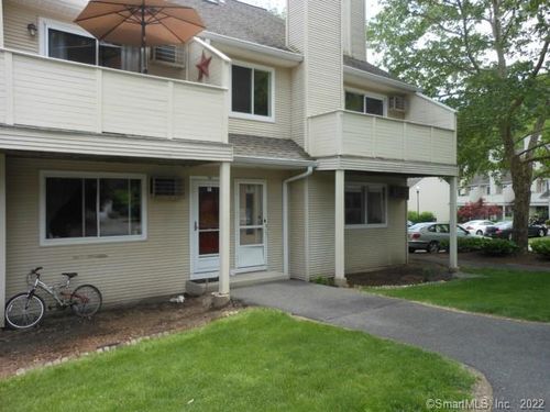 160-160 Willow Spgs, New Milford, CT, 06776 | Card Image