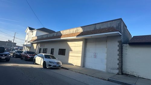 330 William St, Fall River, MA, 02721-1213 | Card Image