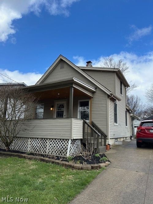 1059 Jean Ave, Akron, OH, 44310-1760 | Card Image