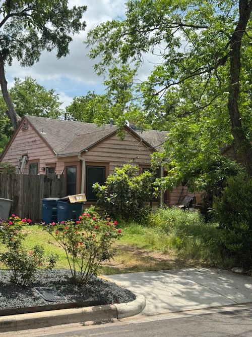 1105 Maufrais St, Austin, TX, 78703-4836 | Card Image