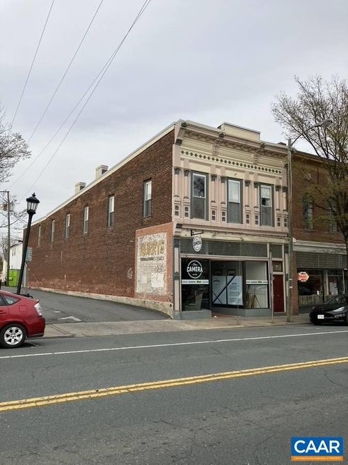 b-711 West Main St, Charlottesville, VA, 22903 | Card Image