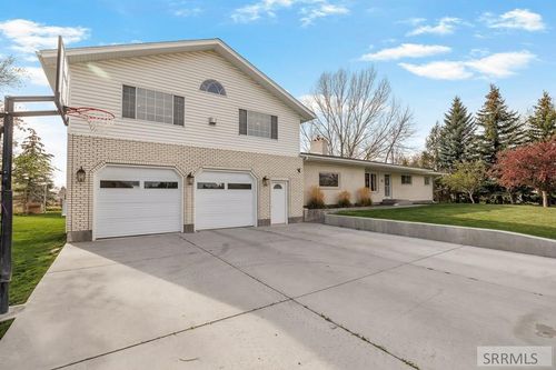 806 N 650 E, Basalt, ID, 83218-7706 | Card Image