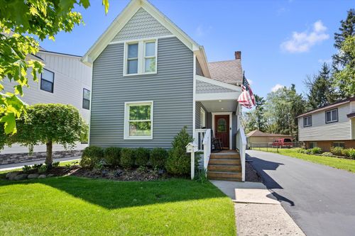 351 Maple St, Plymouth, MI, 48170-1958 | Card Image