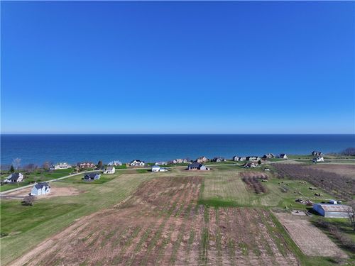 7 Lakeview, Williamson, NY, 14589 | Card Image