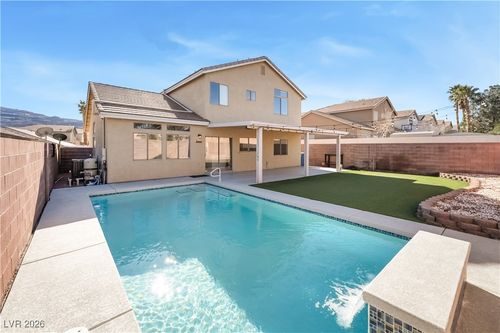 1108 Blitzen Dr, Henderson, NV, 89012-4401 | Card Image