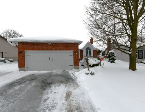 115 Miller Cres, Palmerston, ON, N0G2P0 | Card Image