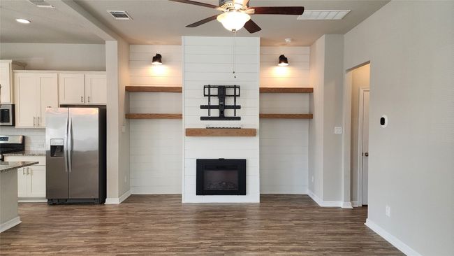 A - 2208 Dillon Pond Ln, Condo with 3 bedrooms, 3 bathrooms and 2 parking in Pflugerville TX | Image 4