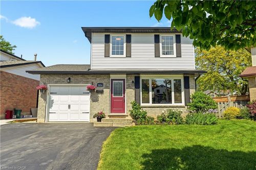 3054 Flanagan Crt, Burlington, ON, L7M2L9 | Card Image
