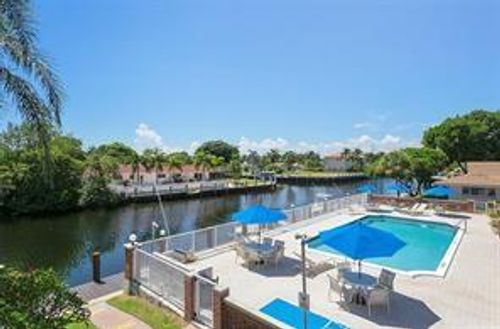 apt-203-2800 Ne 14th Street Cswy, Pompano Beach, FL, 33062-3632 | Card Image