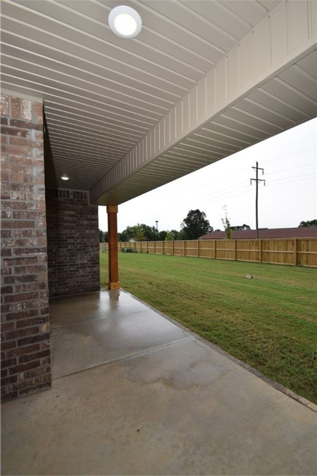 589 Woodplains Ave, House other with 3 bedrooms, 2 bathrooms and null parking in Tontitown AR | Image 16