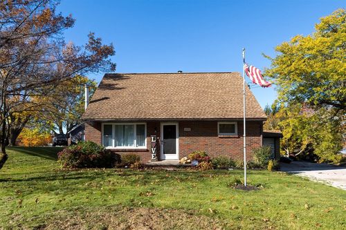 2400 N Mill St, North East, PA, 16428-2111 | Card Image