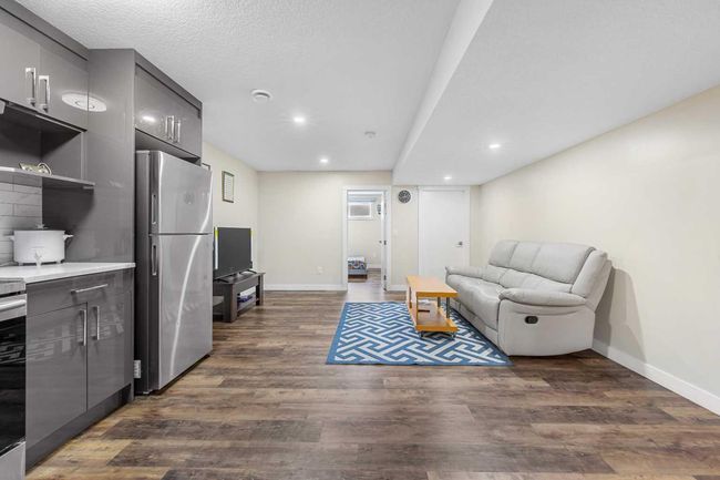 132 Cornerstone Pass Ne, House other with 6 bedrooms, 4 bathrooms and 2 parking in Calgary AB | Image 34
