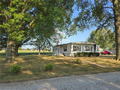 11657 Back Massillon Rd, Orrville, OH, 44667-9759 | Card Image