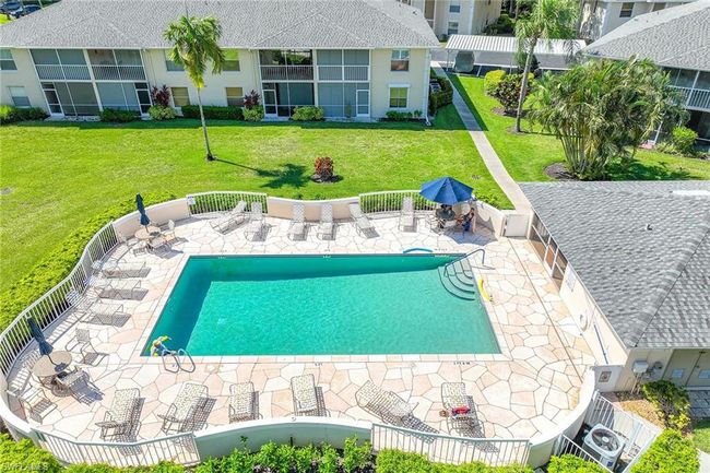 APT-103 - 605 Squire Cir, Condo with 2 bedrooms, 2 bathrooms and 1 parking in NAPLES FL | Image 20