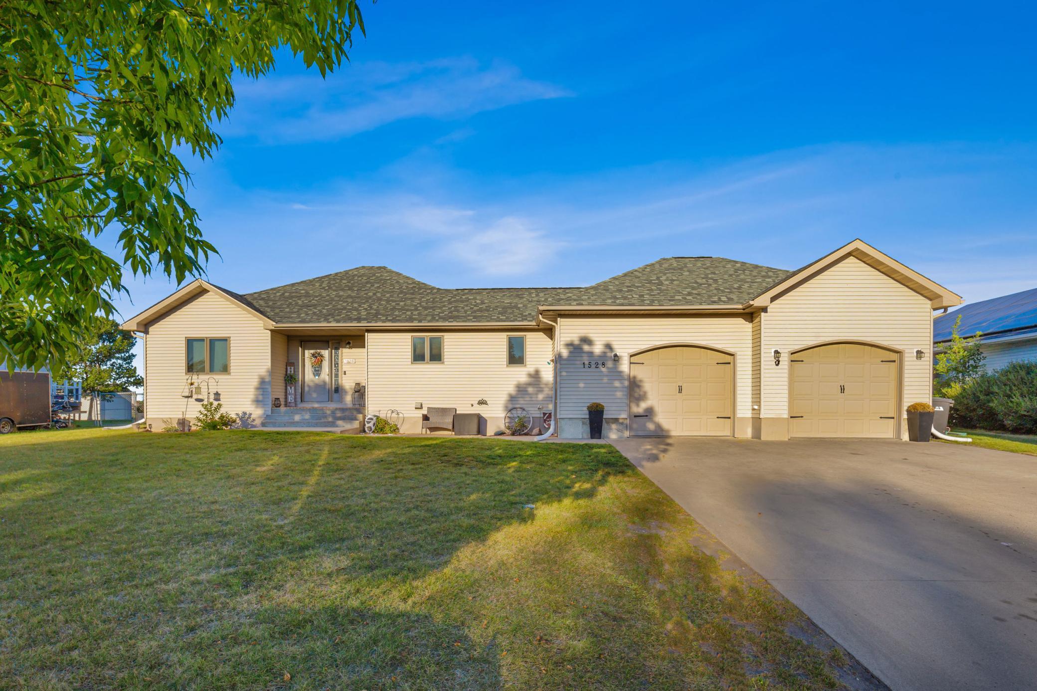 Sunset Blvd, Hawley, MN 56549