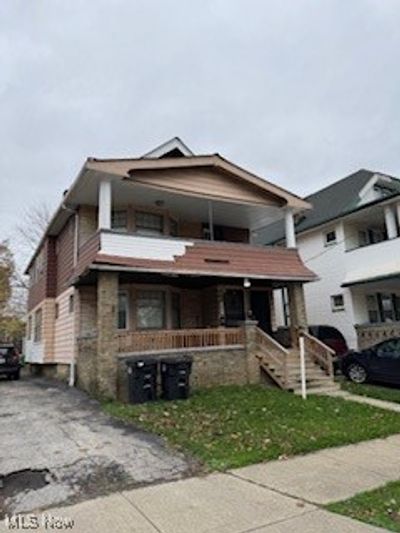 View of front of house featuring a porch | Image 1