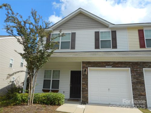 14048 Singleleaf Ln, Charlotte, NC, 28278-7751 | Card Image