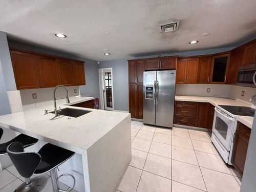 3956 Melaleuca Ln, Lake Worth, FL, 33461-5120 | Card Image