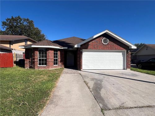 2414 N 28th Ln, Mcallen, TX, 78501-6394 | Card Image