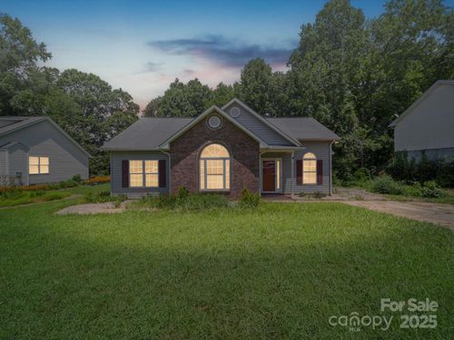 1331 Copper Creek Ln, Fort Mill, SC, 29715-7059 | Card Image