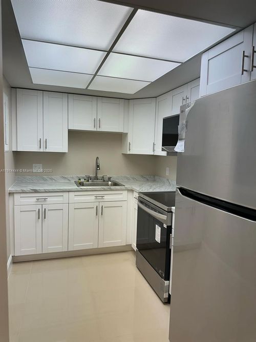 apt-308c-5530 Nw 44th St, Lauderhill, FL, 33319-9112 | Card Image