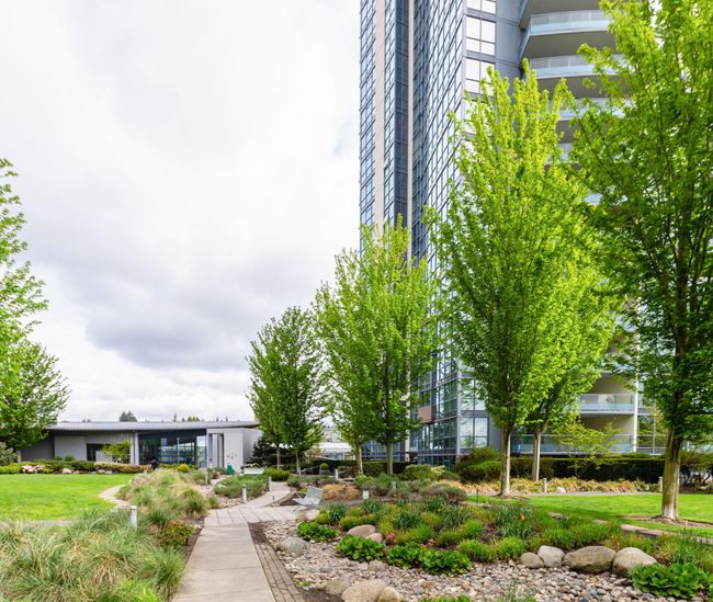1102 - 2225 Holdom Avenue, Condo with 2 bedrooms, 2 bathrooms and 1 parking in Burnaby BC | Image 25