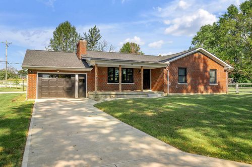 19 Leeburton Ln, Nicholasville, KY, 40356-8454 | Card Image