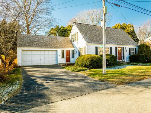 36 Megunticook Street, Camden, ME, 04843 | Card Image