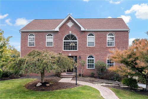 111 Lilac Ct, Oakdale, PA, 15071-3049 | Card Image