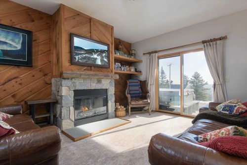 23bl-145 Okemo Trailside Ext, Ludlow, VT, 05149 | Card Image