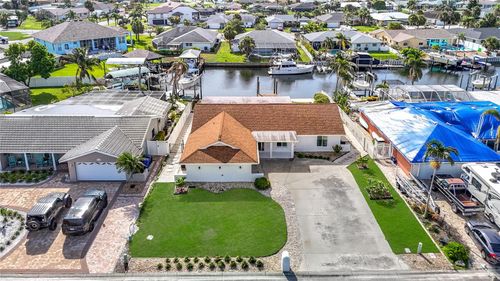 6341 Cocoa Ln, APOLLO BEACH, FL, 33572-2319 | Card Image