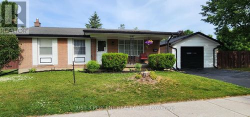 1087 St Paul'S St, Peterborough, ON, K9H6J7 | Card Image